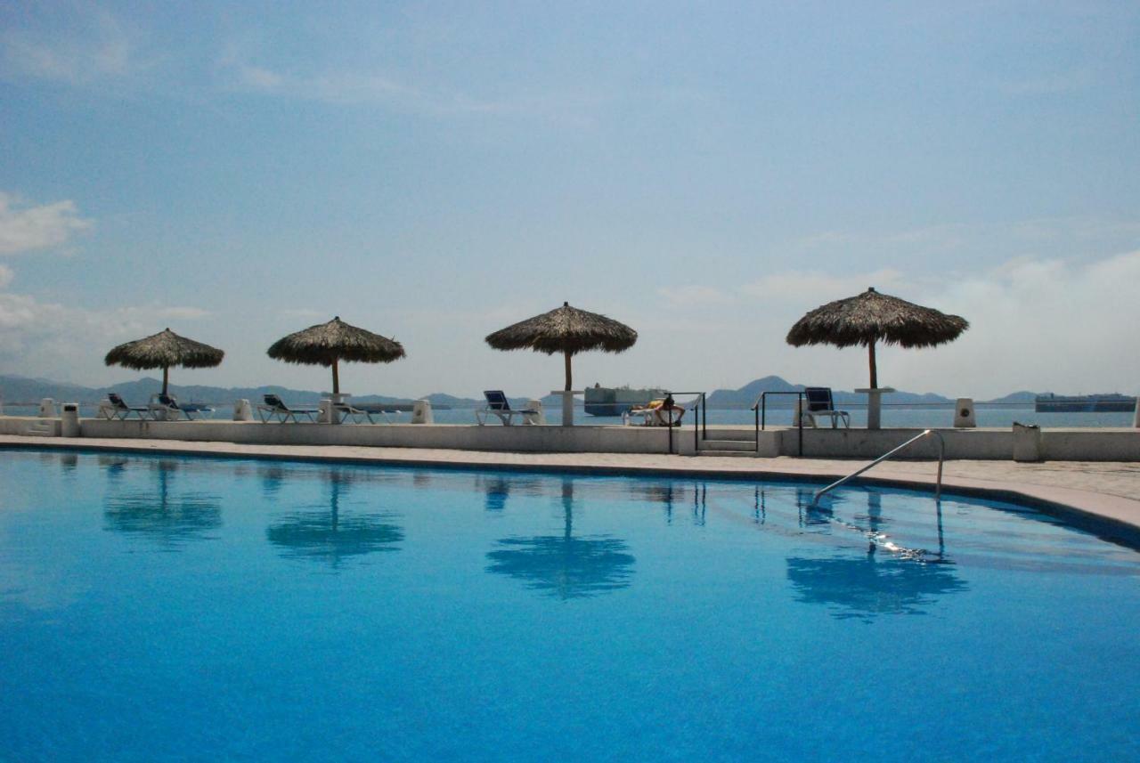 Condominio Puerto Las Hadas Manzanillo Bagian luar foto